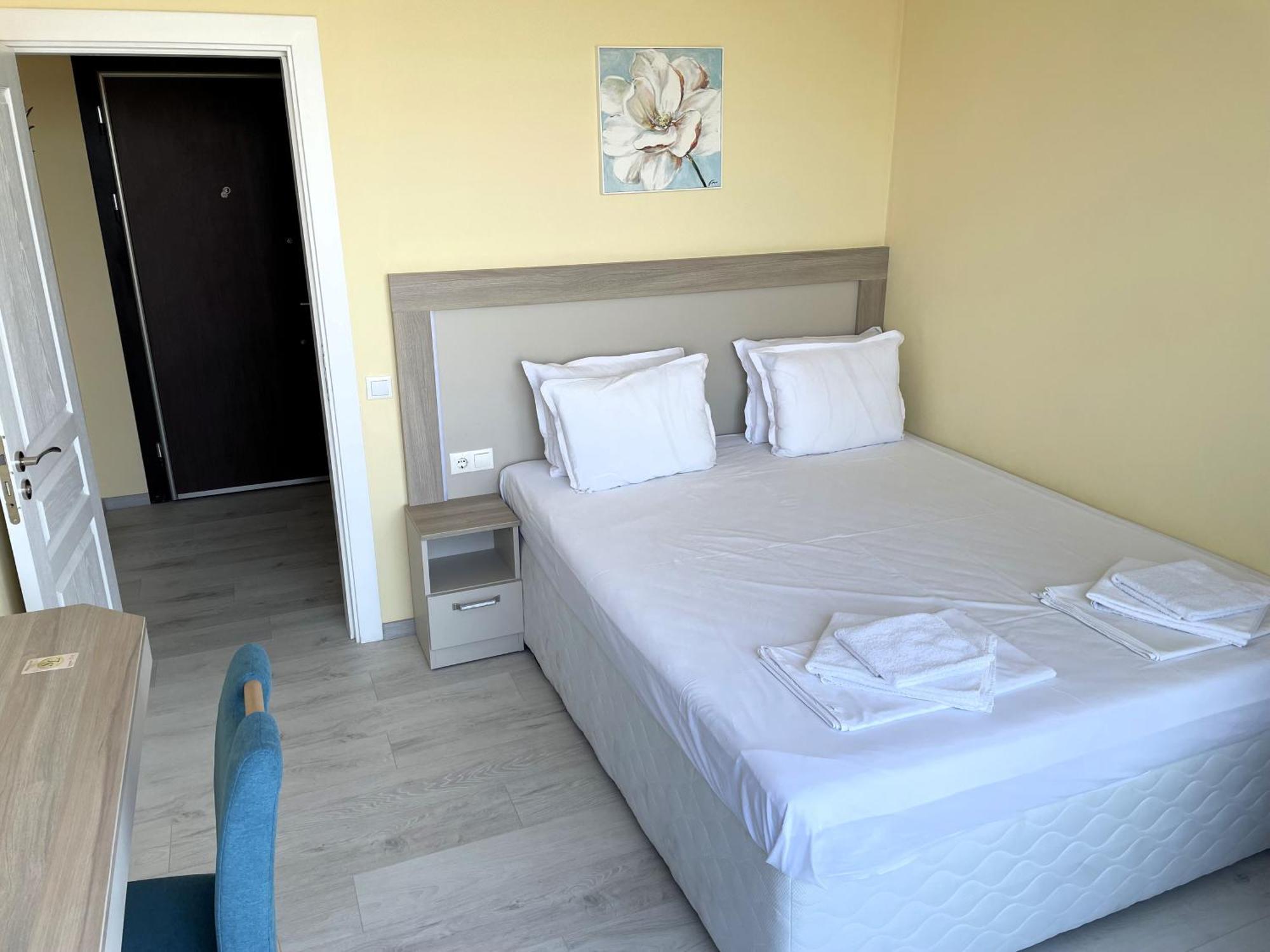 Apart-Hotel Panorama Sea Lux プリモルスコ エクステリア 写真