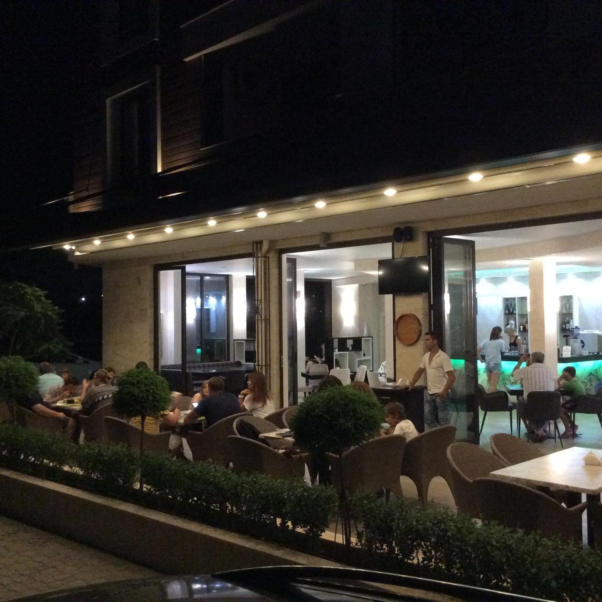 Apart-Hotel Panorama Sea Lux プリモルスコ エクステリア 写真